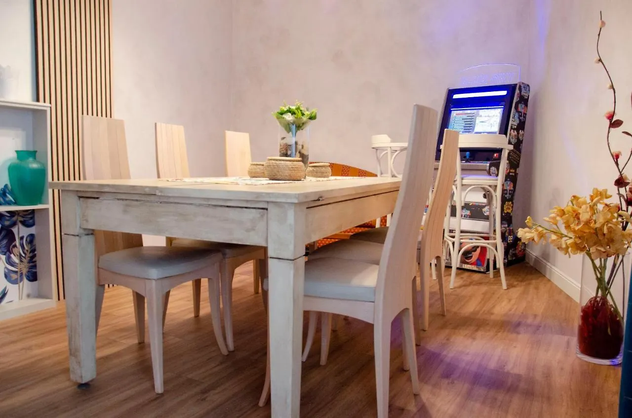 Al Borgo Apartment Катания Италия